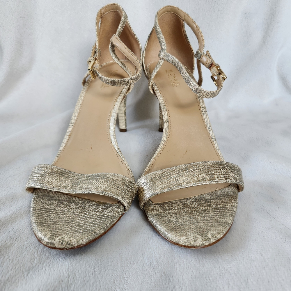 MICHAEL Michael Kors Heels w/ Gold snakeskin pattern